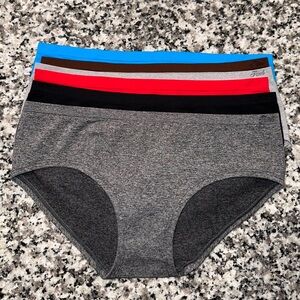 Victoria’s Secret Pink “6” Pair Panty Bund…